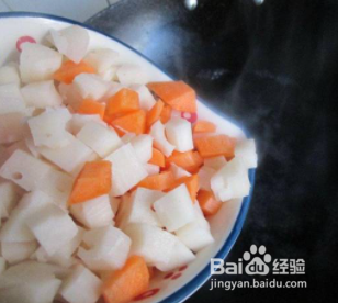 如何做萝卜排骨汤