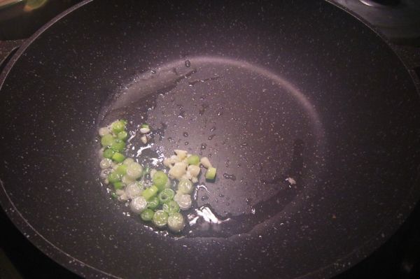 砂煲腊肠糯米饭