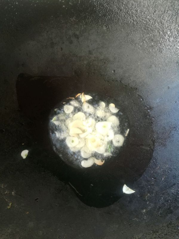 蒜香杏鲍菇胡萝卜丝