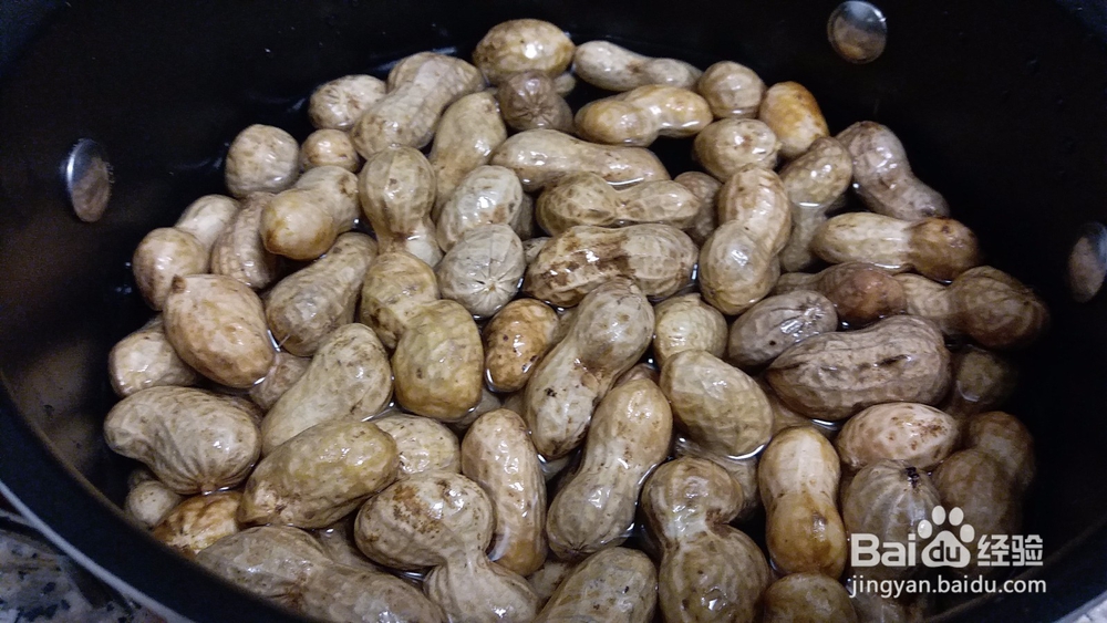 煮好吃的盐水花生