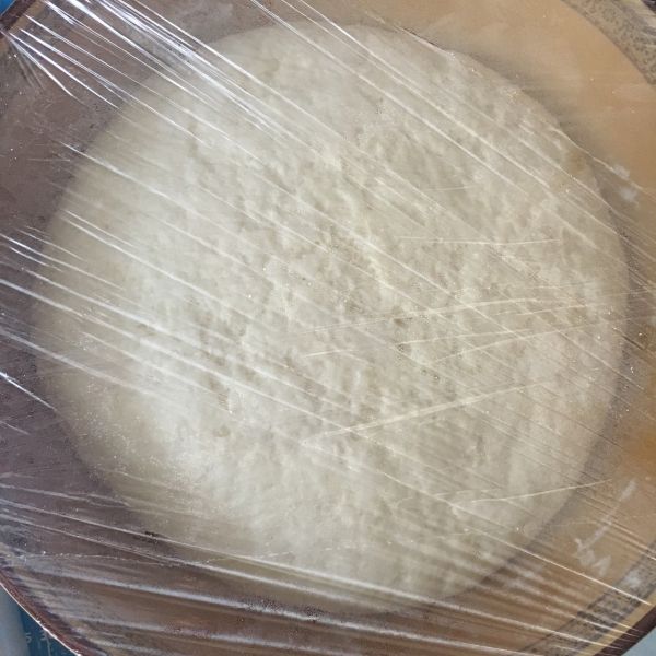 鱿鱼丁韭菜包子