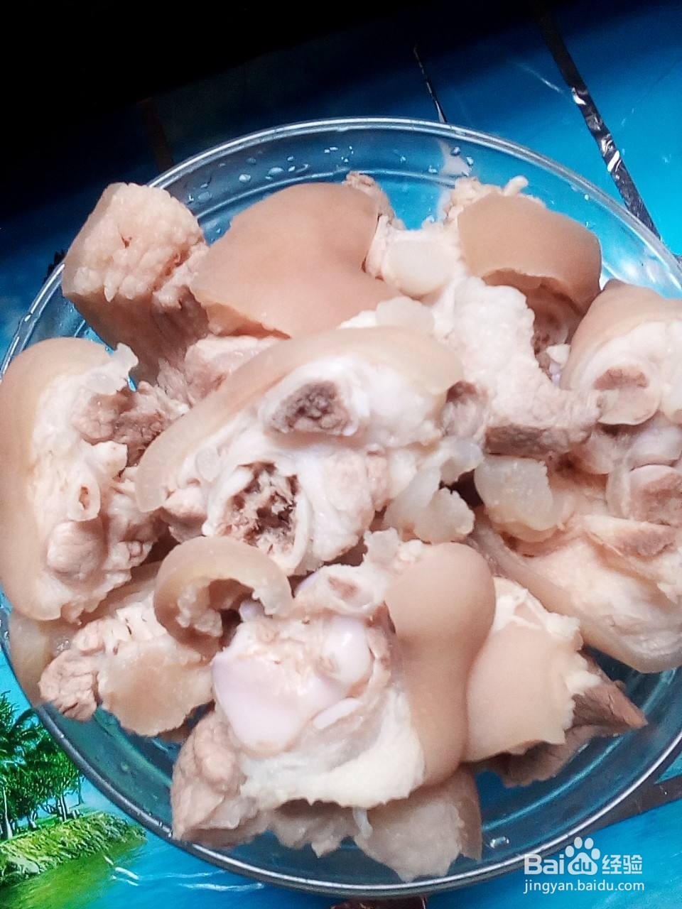 猪蹄炖玉米的做法