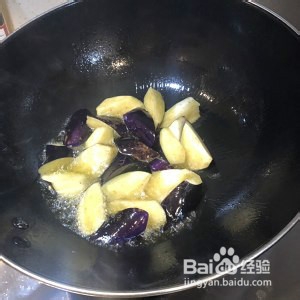 家常地三鲜,东北口味的都爱吃,快来学起来