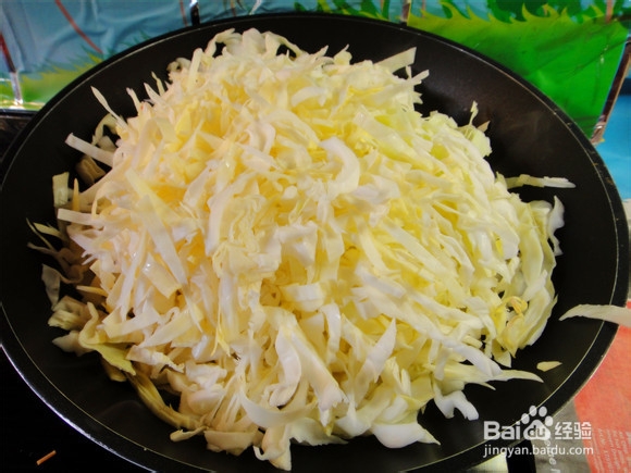 大虎虾圆白菜炒面