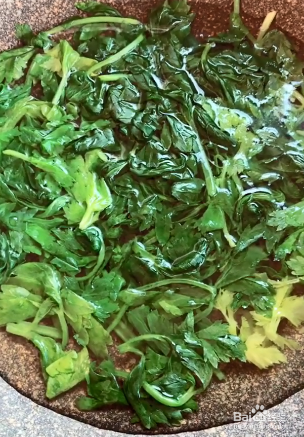 创意凉拌菜芹菜拌豆腐的做法