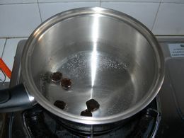 玫瑰酒酿蛋花汤