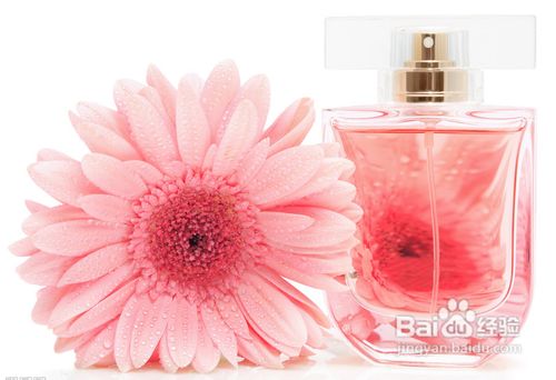 客户怀疑店里的香水有问题该怎么解决