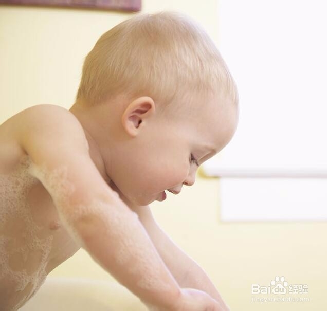 怎样做，才能让宝宝爱上洗澡？