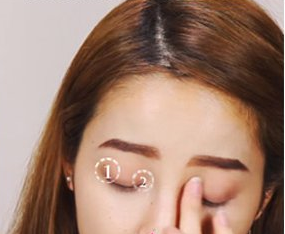 混血深邃眼妆化妆教程