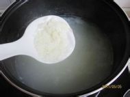 乌梅山楂粥的做法