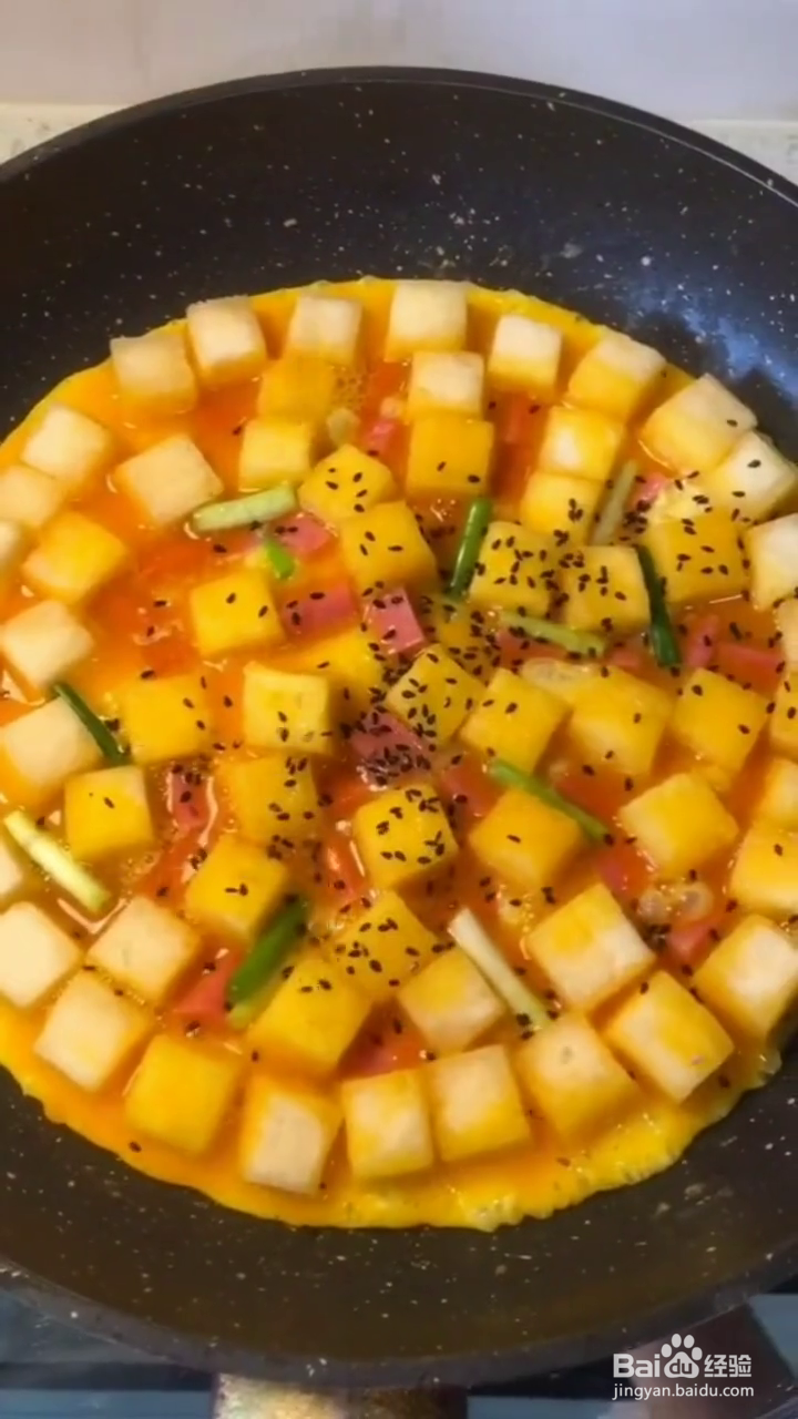 如何制作好吃的馒头鸡蛋饼？