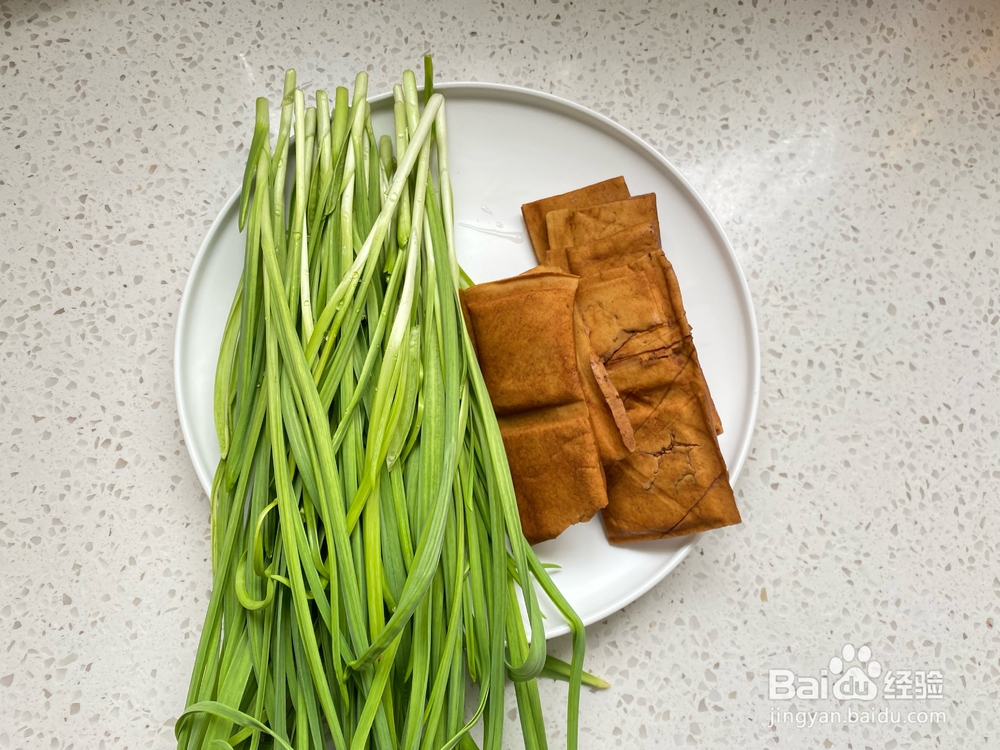 看完就会的蒜苗炒豆干