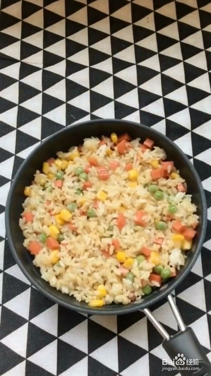 如何制作鱿鱼包饭