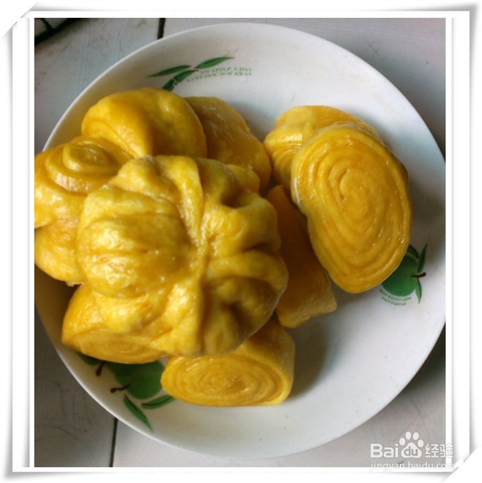 南瓜花卷的制作过程