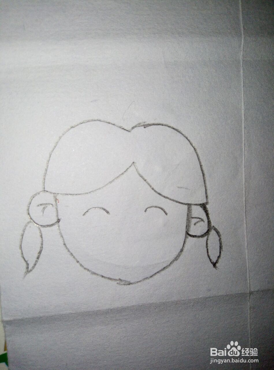 扎辫子的小女孩头像