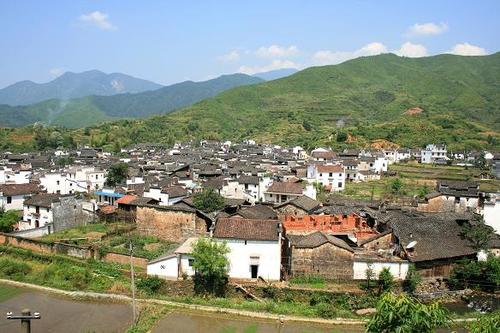 初春婺源旅游景点攻略