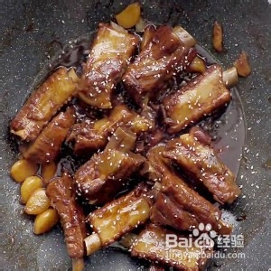 蒜香排骨的做法