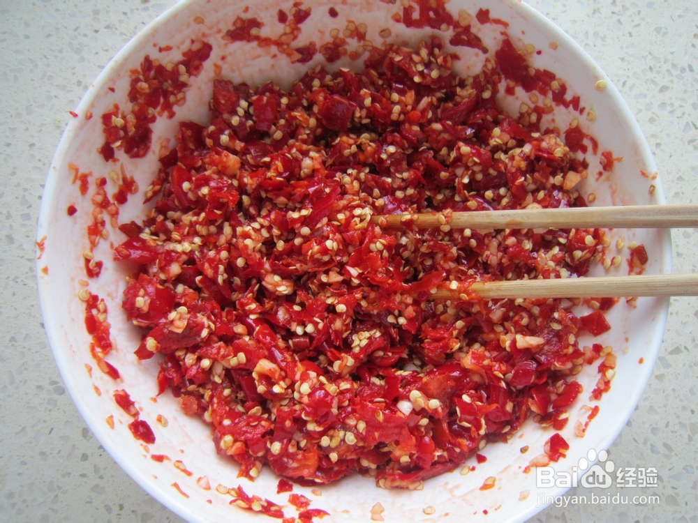 颜色红亮,辣而咸鲜-----自制剁椒