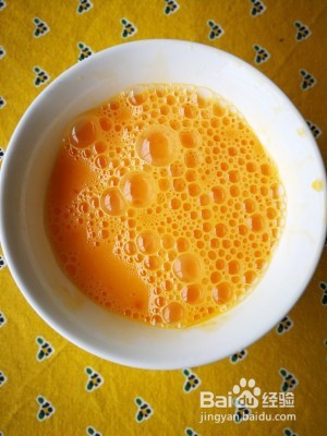 香椿炒鸡蛋的做法