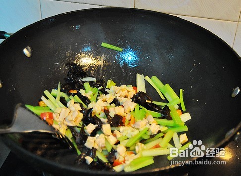 备孕补肾食谱:双豆带子蒸豆腐