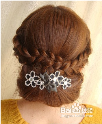 夏日清凉韩式麻花辫的编发图解