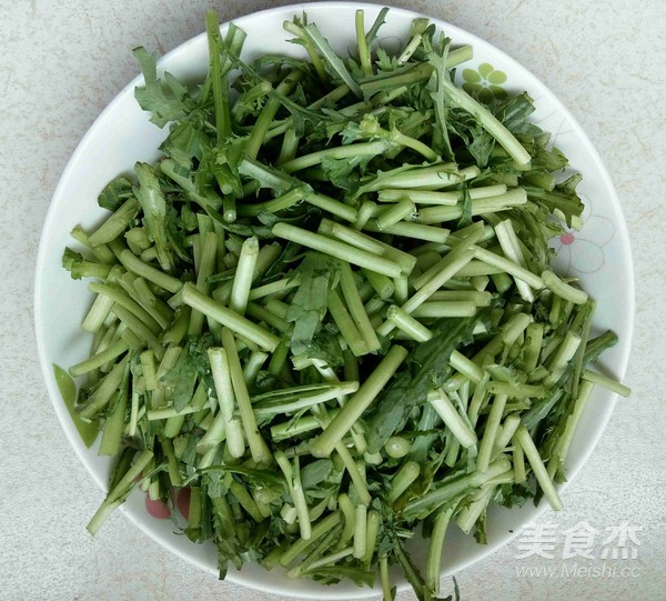 茼蒿炒豆干的做法