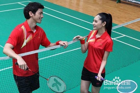 女友过于沉迷追星，自己应该怎么办？