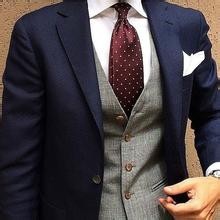 男人应该怎样穿西装