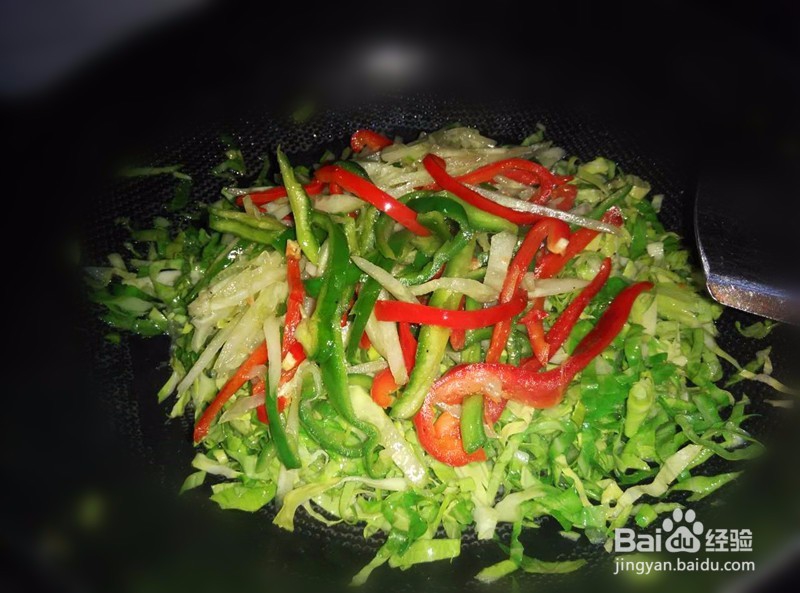 绿“肥”红“瘦”——卷心菜黄瓜“开会”