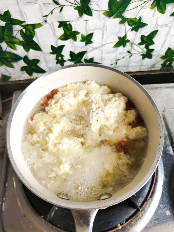 开胃滋补枸杞米酒蛋花汤