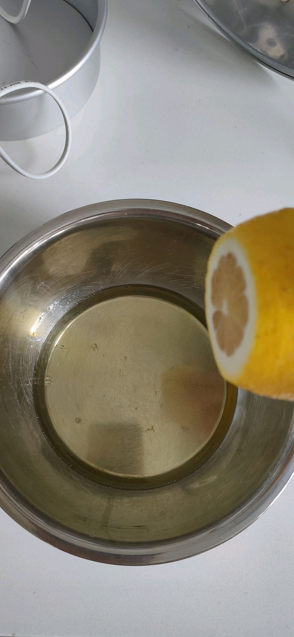 生日蛋糕配6寸戚风蛋糕配方