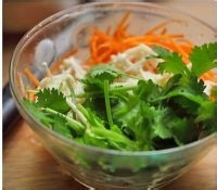 凉拌红卜金针菇的介绍