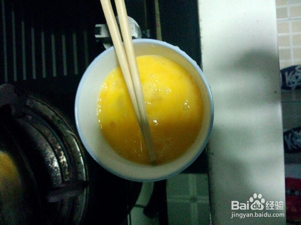 青椒鸡蛋如何炒