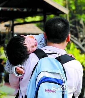 爸妈要怎么教育好小孩子!