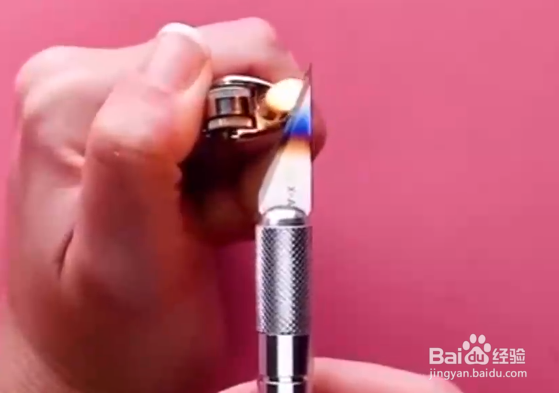 如何给芭比娃娃制作家具