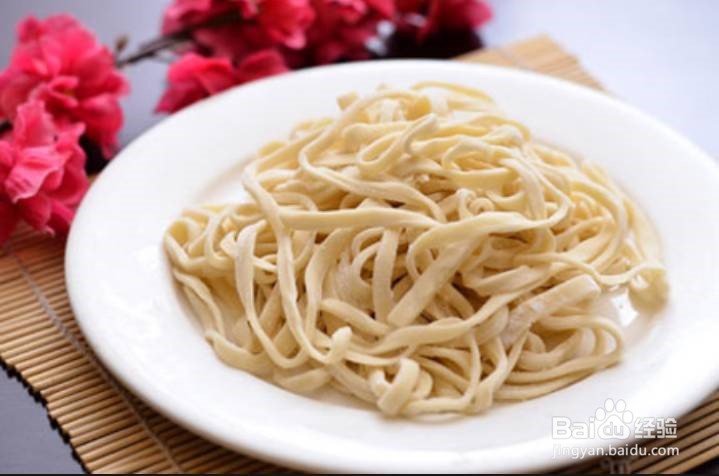 热汤面条做法