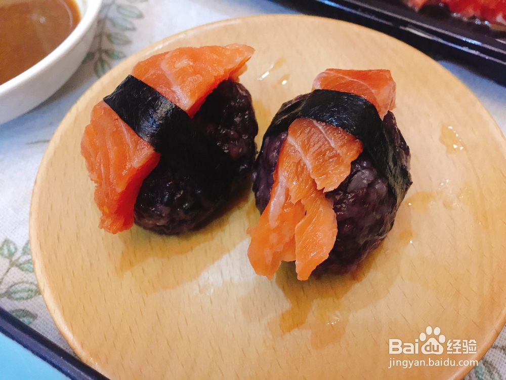 美食节做的饭团