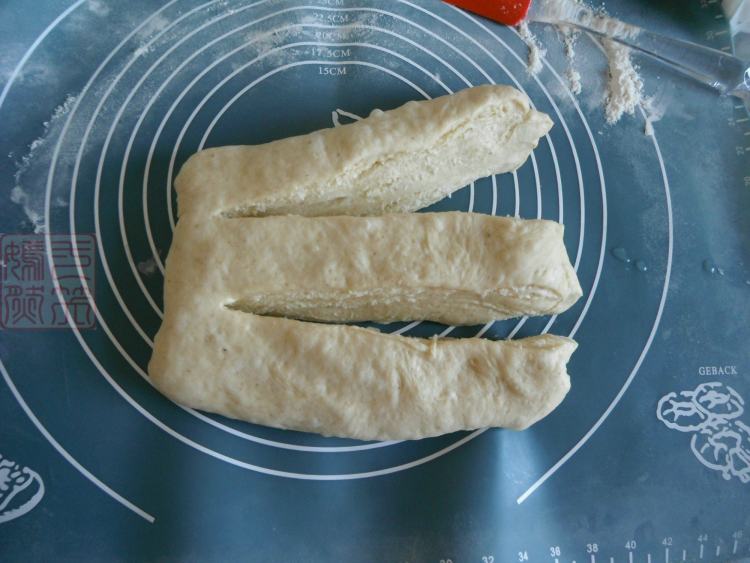 想吃淡奶油椰蓉吐司？轻轻松松就能学会