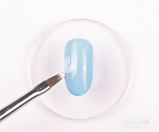 中国风花卉美甲教程-如何更好的画好花卉款美甲