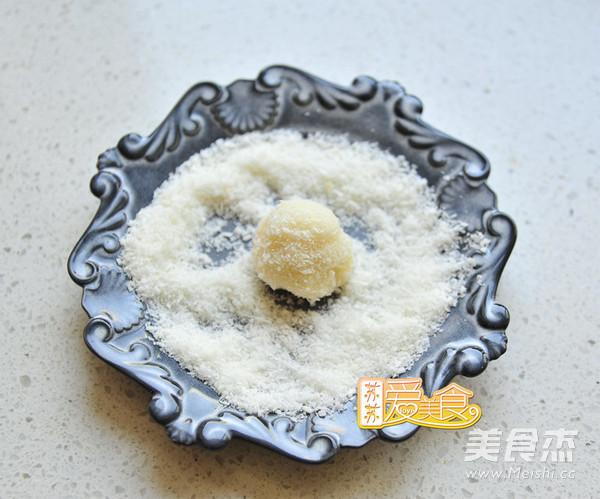 微波炉十分钟做零失败的芒果糯米糍