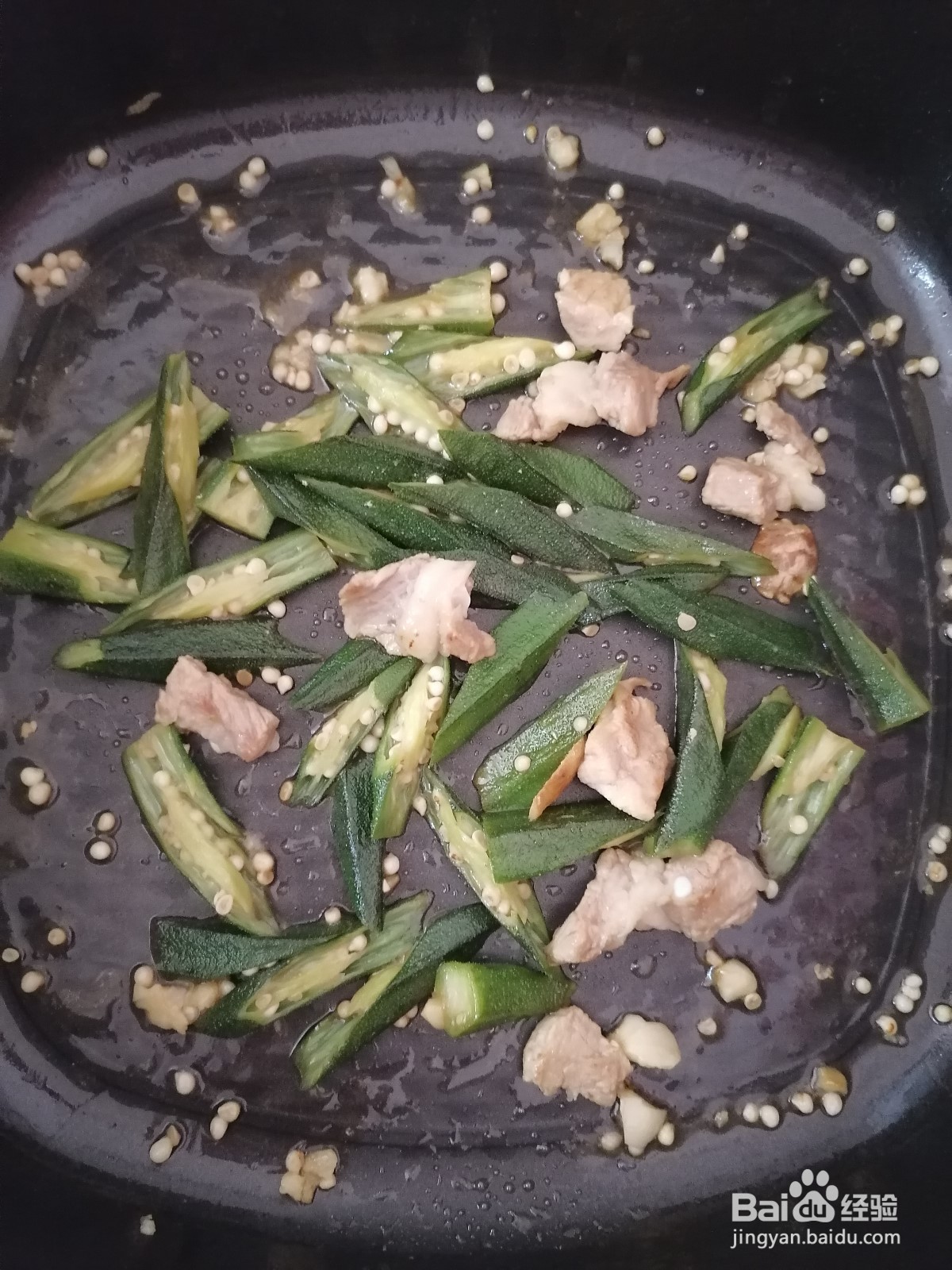 猪瘦肉快炒黄秋葵