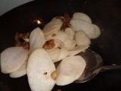 瘦肉炒杏鲍菇的做法