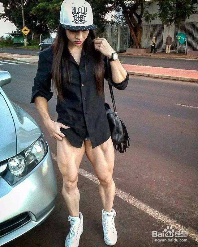 腿部腘绳肌应该怎样练