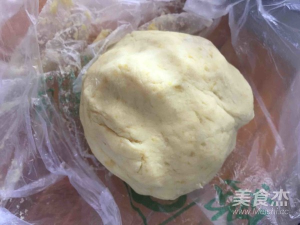 红薯糯米芝麻球