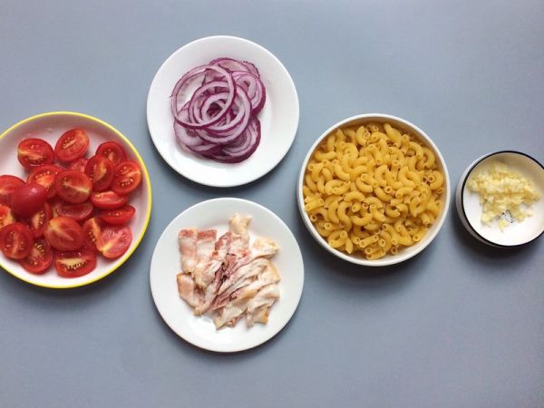 小番茄培根意大利面