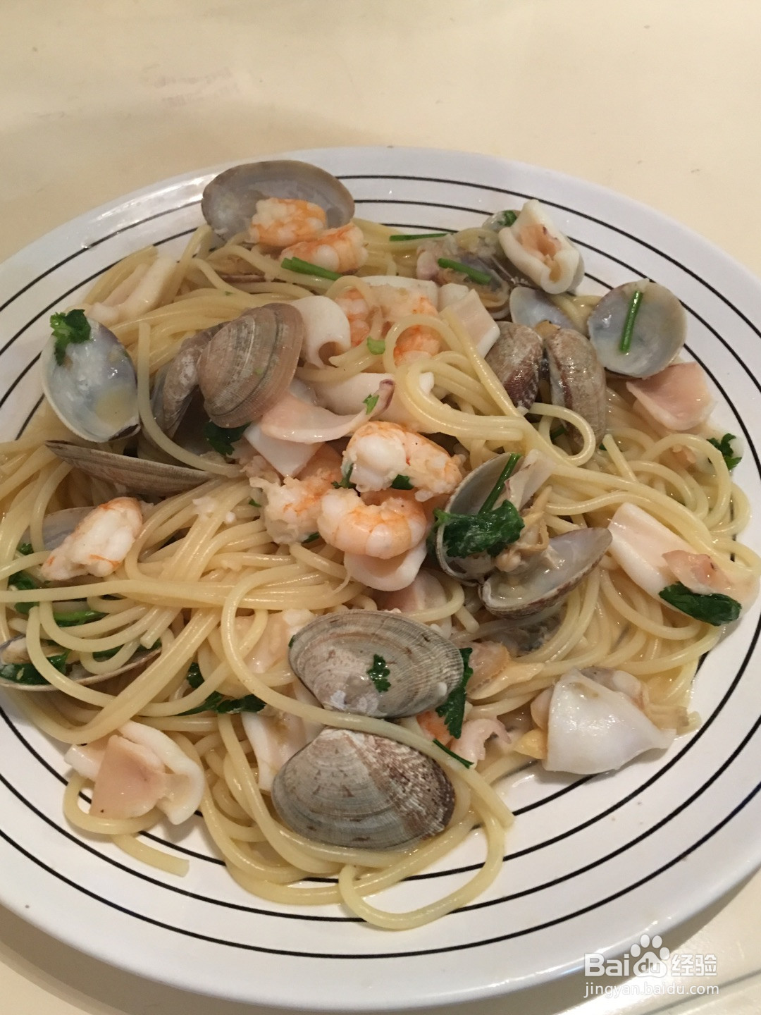 蒜香海鲜意大利面的做法