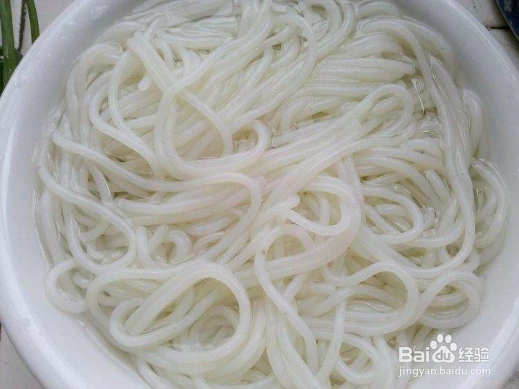 火腿西葫芦炒米线攻略