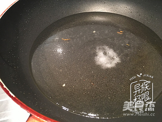 板栗鸡腿饭的做法