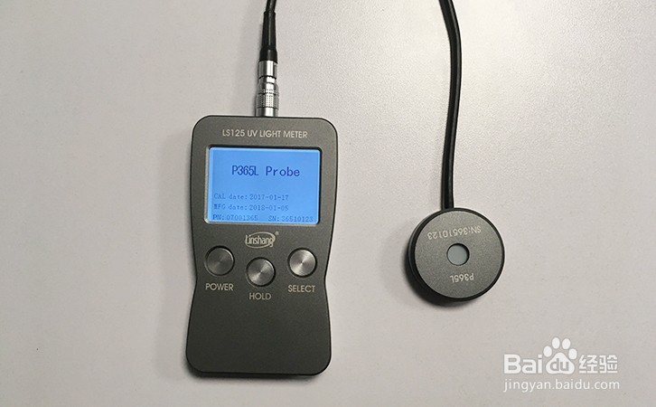 怎么用UVA紫外辐照计检测老化实验箱的光源强度