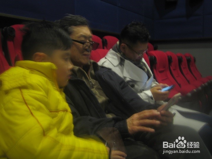 室内电影厅看电影好处